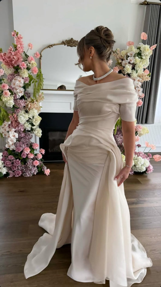 Mother of the Bride & Groom: Jewellery and Occasion Accessories